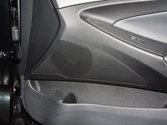 2013款 2.0L 自动 领先版