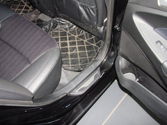 2013款 2.0L 自动 领先版