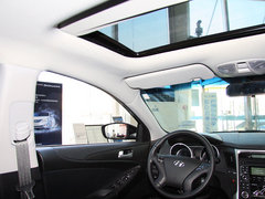 2013款 2.0L 自动 领先版