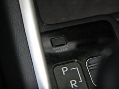 2013款 2.0L 自动 领先版