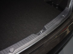 2013款 2.0L 自动 领先版