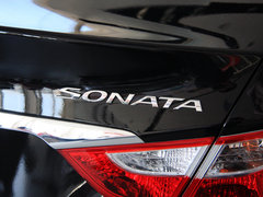2013款 2.0L 自动 领先版