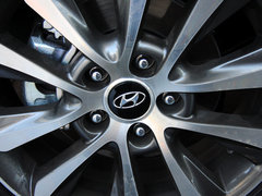 2013款 2.0L 自动 领先版