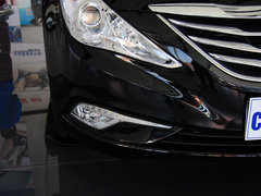 2013款 2.0L 自动 领先版