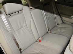 2013款 200G 2.0L 经典豪华版