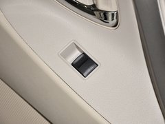 2013款 200G 2.0L 经典豪华版