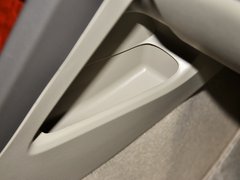 2013款 200G 2.0L 经典豪华版