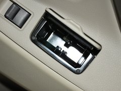 2013款 200G 2.0L 经典豪华版
