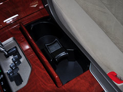 2013款 200E 2.0L 经典精英版