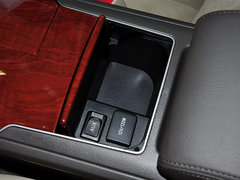 2013款 200E 2.0L 经典精英版