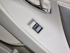 2013款 200E 2.0L 经典精英版