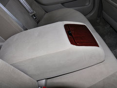 2013款 200E 2.0L 经典精英版