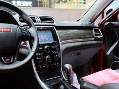 2014款 1.5T 手动 四驱尊贵版 5座