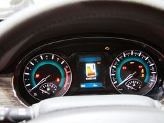 2014款 1.5T 手动 四驱尊贵版 5座
