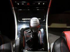 2014款 1.5T 手动 四驱尊贵版 5座