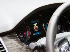 2014款 1.5T 手动 四驱尊贵版 5座