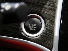 2014款 1.5T 手动 四驱尊贵版 5座