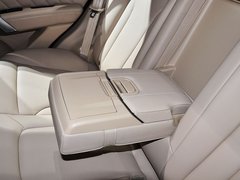 2014款 1.5T 手动 四驱尊贵版 5座