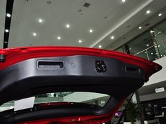 2014款 1.5T 手动 四驱尊贵版 5座