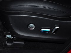 2014款 1.5T 手动 四驱尊贵版 5座