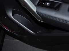 2014款 1.5T 手动 四驱尊贵版 5座