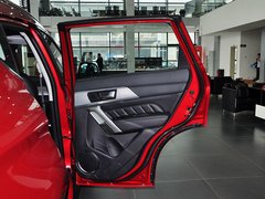 2014款 1.5T 手动 四驱尊贵版 5座