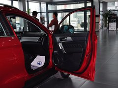 2014款 1.5T 手动 四驱尊贵版 5座