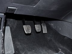 2014款 1.5T 手动 四驱尊贵版 5座
