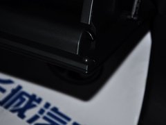 2014款 1.5T 手动 四驱尊贵版 5座