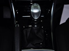 2014款 1.5T 手动 四驱尊贵版 5座