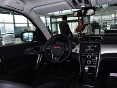 2014款 1.5T 手动 四驱尊贵版 5座