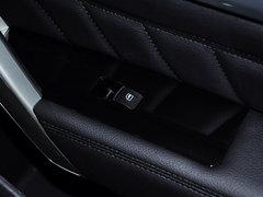 2014款 1.5T 手动 四驱尊贵版 5座