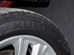 2014款 1.5T 手动 四驱尊贵版 5座