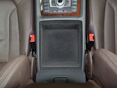 奥迪Q7 2014款 35 TFSI quattro 运动型