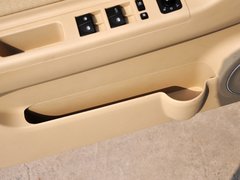 2013款 三厢 1.5L 手动 乐天版