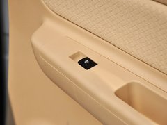 2013款 三厢 1.5L 手动 乐天版