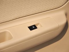 2013款 三厢 1.5L 手动 乐天版