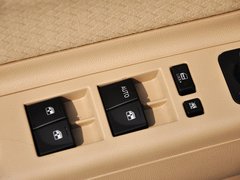 2013款 三厢 1.5L 手动 乐天版