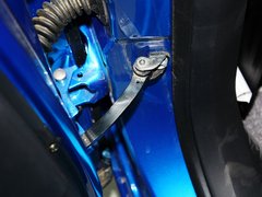 2013款 两厢 1.6L 手动 乐尚型