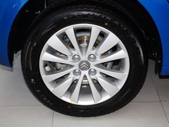 2013款 两厢 1.6L 手动 乐尚型