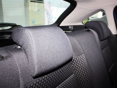 2013款 两厢 1.6L 手动 乐尚型