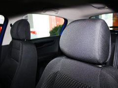 2013款 两厢 1.6L 手动 乐尚型