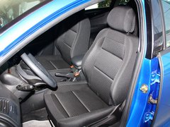 2013款 两厢 1.6L 手动 乐尚型