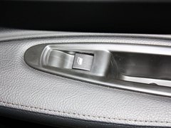 2013款 两厢 1.6L 手动 乐尚型