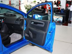 2013款 两厢 1.6L 手动 乐尚型