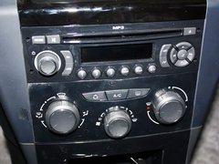 2013款 两厢 1.6L 手动 乐尚型