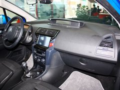 2013款 两厢 1.6L 手动 乐尚型