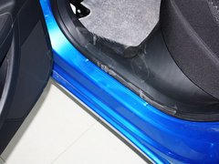2013款 两厢 1.6L 手动 乐尚型
