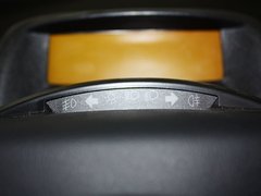 2013款 两厢 1.6L 手动 乐尚型
