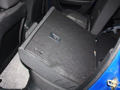 2013款 两厢 1.6L 手动 乐尚型
